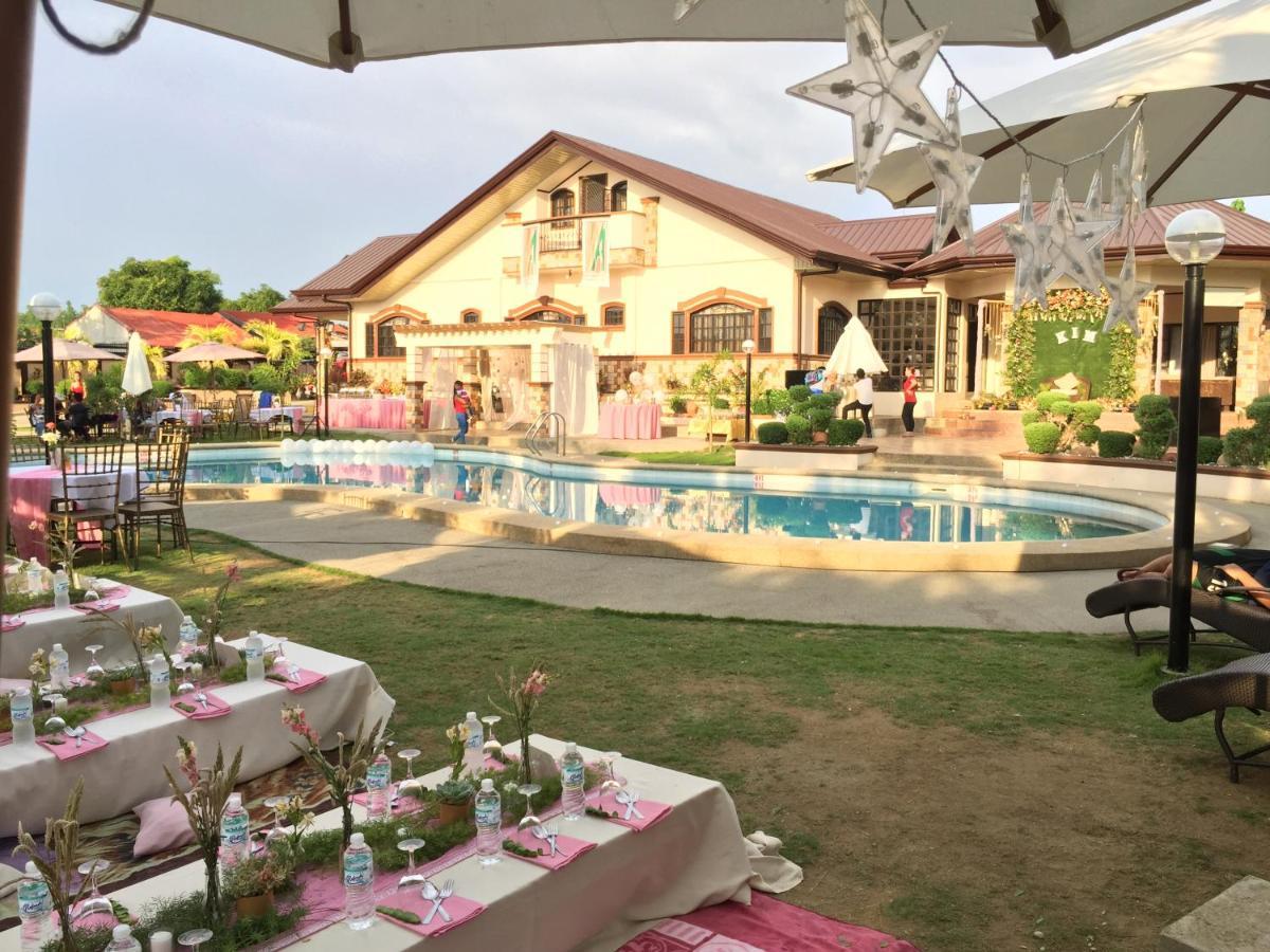 Villa Angelica Resort Alaminos Ngoại thất bức ảnh