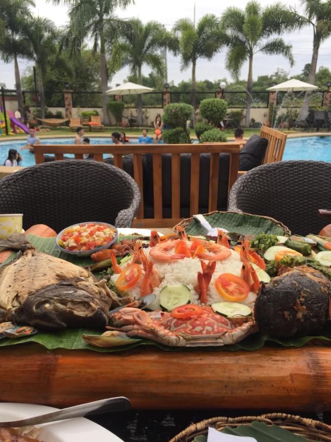 Villa Angelica Resort Alaminos Ngoại thất bức ảnh